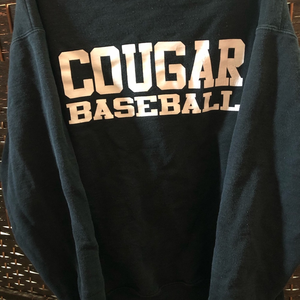 Sweater - Picture 2 of 4